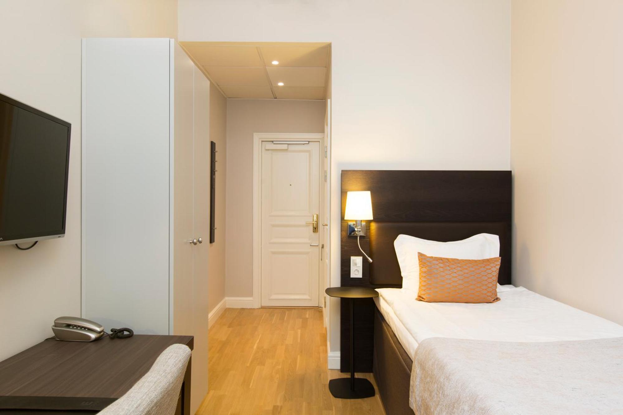 Standard Single Room,1275227497:JPEG