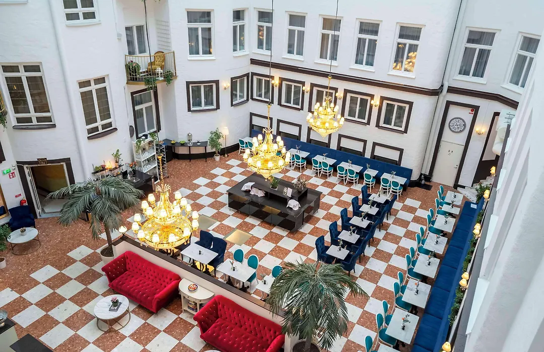 Best Western Hotel Bentleys-1
